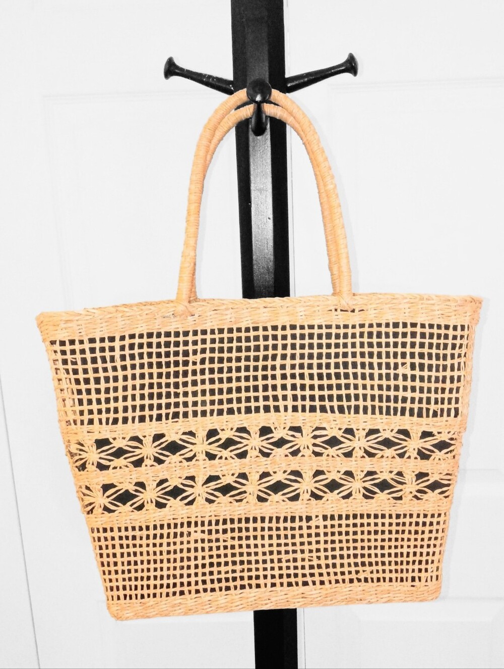 Boho Woven Straw Tote Bag | Black Fabric Lining & Dual Weave Accent